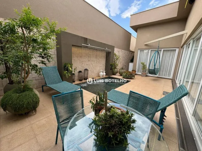 Casa com 3 dormitórios à venda, 298 m² por R$ 2.400.000,00 - Terras do Sinhô II - Piracica