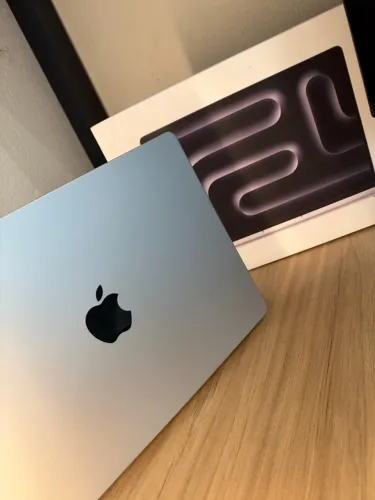 Macbook Pro M5 Pro 1TB | 24gb RAM | 14 Polegadas | Garantia Apple 02/09/27