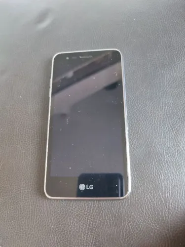 Celular LG 4K 2018 LG-X230ds com carregador