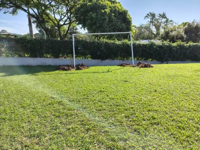 Trave de campo de futebol