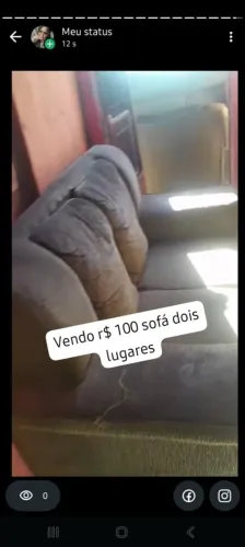 Vendo um sofá de 2 lugares 100 reais pra ir buscar no bairro Fátima Sabara