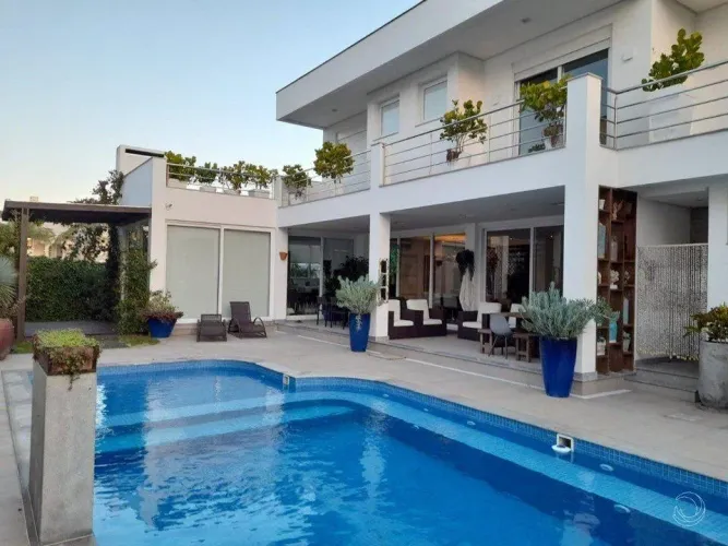 Casa para Venda em Florianópolis, Jurerê Internacional, 4 dormitórios, 4 suítes, 6 banheir