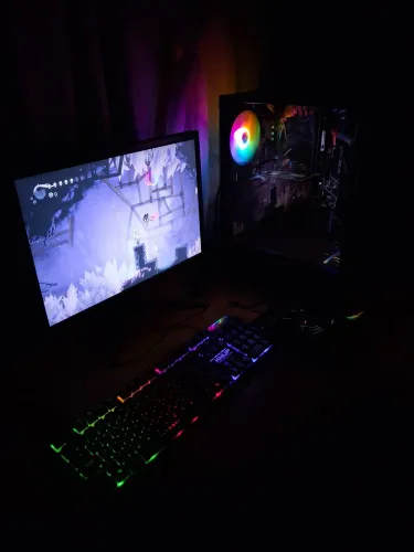 PC GAMER | Computador Intel Core i5 10° Geração | Trabalho, estudos, jogos leves.