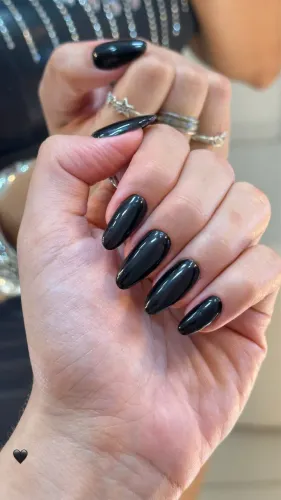 Alongamento de Unhas Naturais ? Atendimento Profissional
