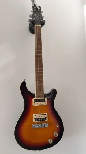 Guitarra Tagima PR-200 Sunburst + Amplificador Voxstorm GC 15 + Capa Acolchoada + cabo