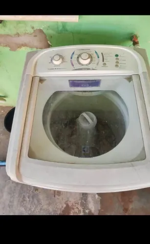 Desapegue de sua máquina de lavar com defeito