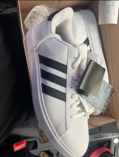 Tenis Adidas