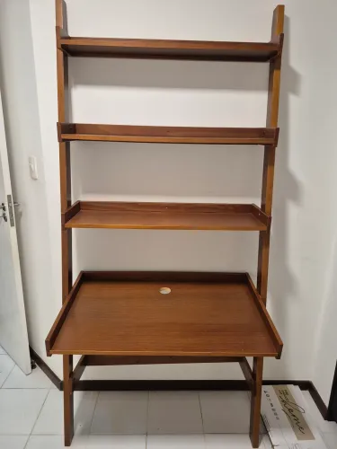 Escrivaninha de madeira tok stok 