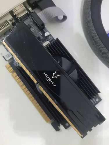 Memória RAM 8gb  ddr4 gamer Husky negociável 