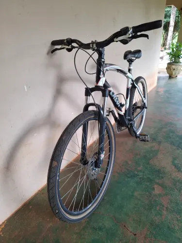 Vendo bicicleta Caloi Elite 2.7 - Modelo 2012!
