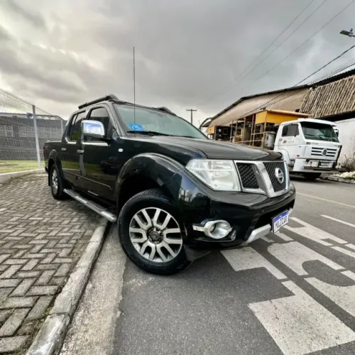 Nissan Frontier SL CD 4X4 2.5tb Diesel AUT 2014