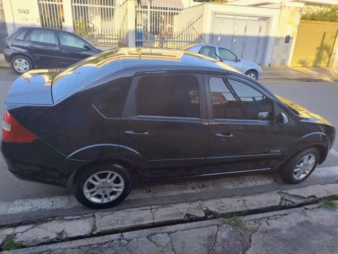 Ford Fiesta Sed. 1.6 8V Flex 4P 2009