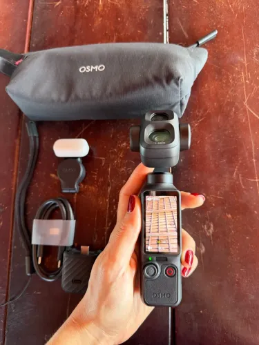 DJI Osmo Pocket 3 Creator Combo - 4K 120fps + Acessórios Originais 