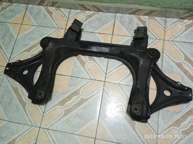 Quadro Suspensão VW Gol/Parati/Voyage Quadrado 