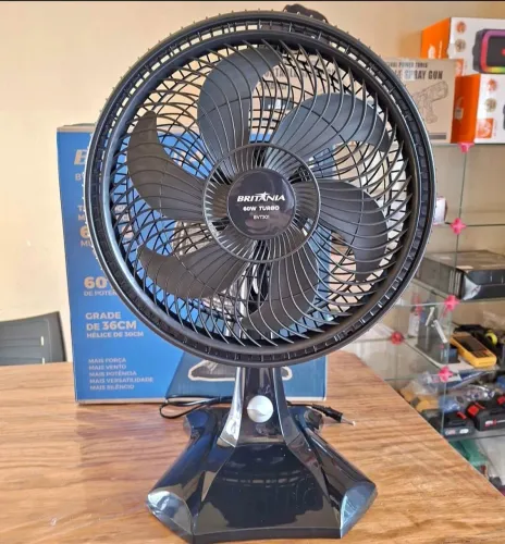 Ventilador Britânia 30cm turbo fresh com velocidade variável ,Produto Novo na caixa