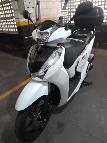 Sh 300 i sport 2021