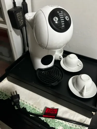 Cafeteira Dolce Gusto Gênio S