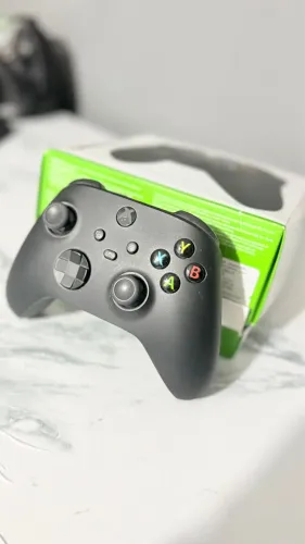 Controle Xbox One / Carbon Black / usado 1x