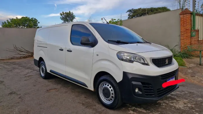 Peugeot Expert Cargo 1.5 Turbo Diesel 2022