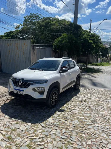 Renault Kwid E-Tech Techno 2025