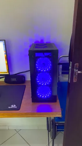 PC Gamer Ryzen 5 + RX 580 + 16GB RAM + SSD + HD