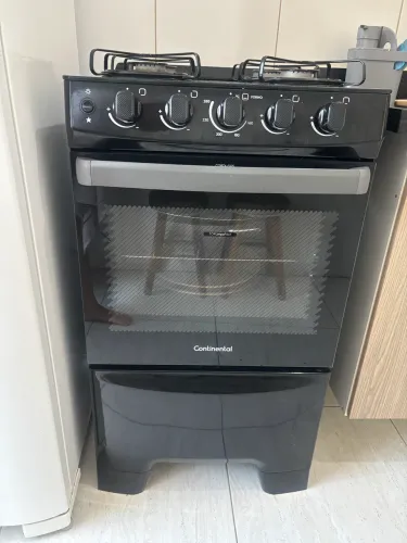 Fogão 4 Bocas Preto com Mesa de Vidro - Excelente Estado