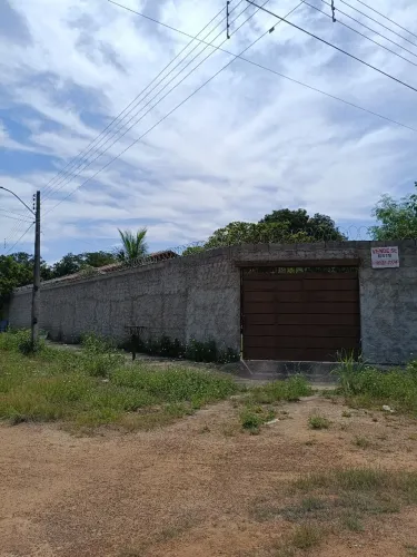 CASA EM ARUANÃ
