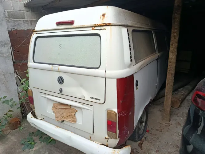 Volkswagen Kombi Standard 1.4 MI Total Flex 8V 2009
