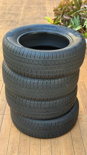 Jogo 4 Pneus Pirelli Cinturato P1 205/60 R15 91H - Excelente Estado