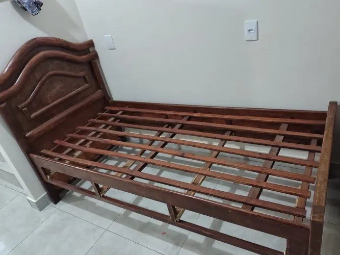 Cama de solteiro