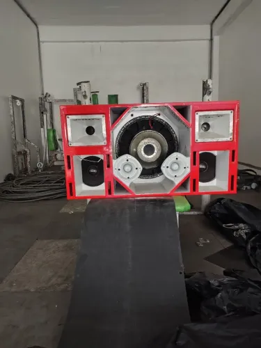 Paredão Caixa Trio 15" 2.5K + Taramps 2.7K + Rack Completo JFA 200A