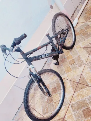 Bicicleta Caloi aro 24
