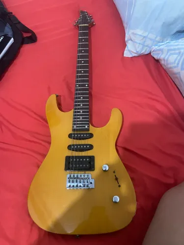Guitarra Memphis MG-230