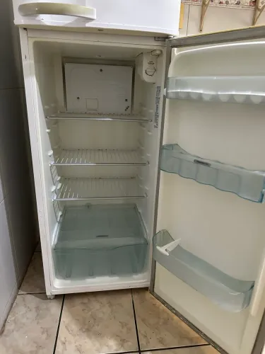 GELADEIRA ELECTROLUX