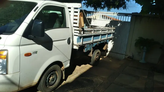 Carroceira para HR e caminhões pequenas
