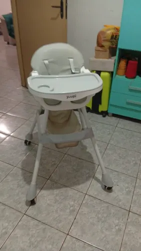 Cadeira de alimentação