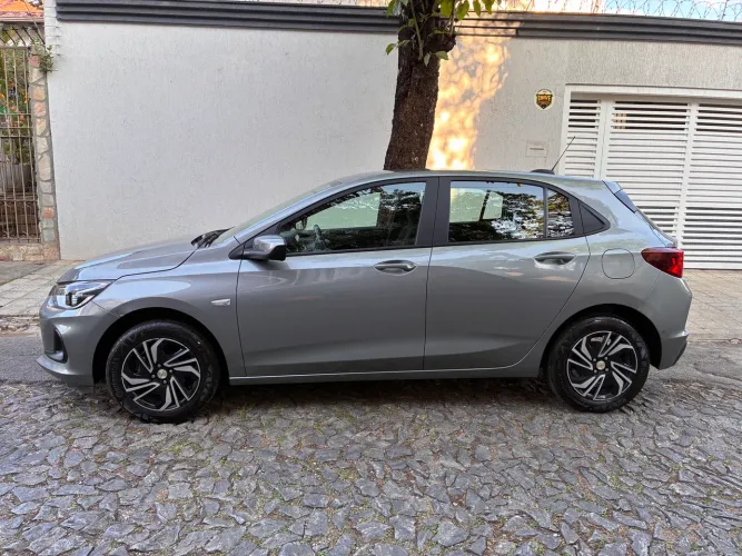 Chevrolet Onix Hatch LT 1.0 12V Flex Mec. 4P 2025