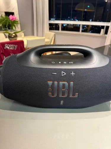 JBL BOOMBOX 4 - PRATICAMENTE NOVA!