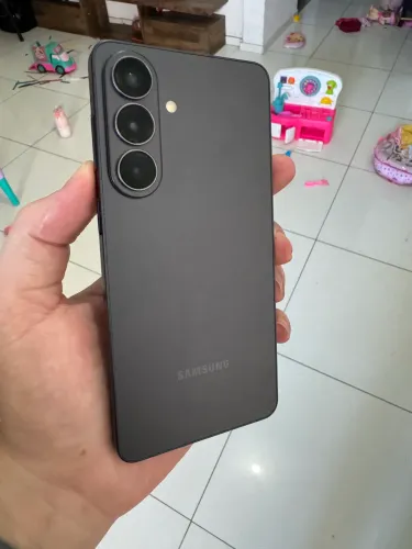 iPhone s26+ 256gb