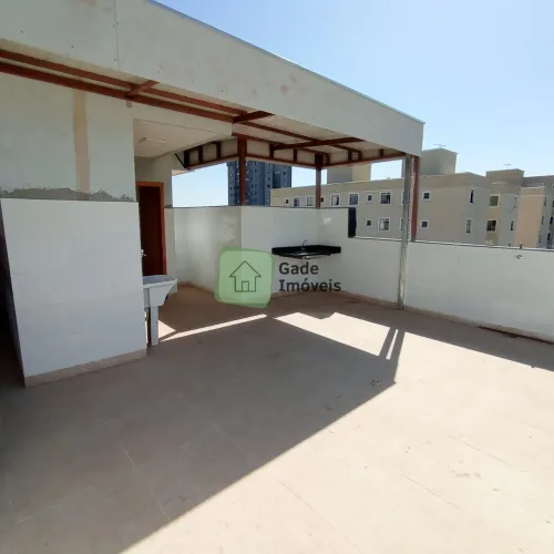 Linda Cobertura para Locação - 2 Quartos com Suíte | 1ª Locação