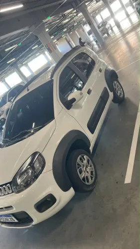 Fiat Uno WAY Celeb. 1.0 EVO Fire Flex 8V 5P 2015