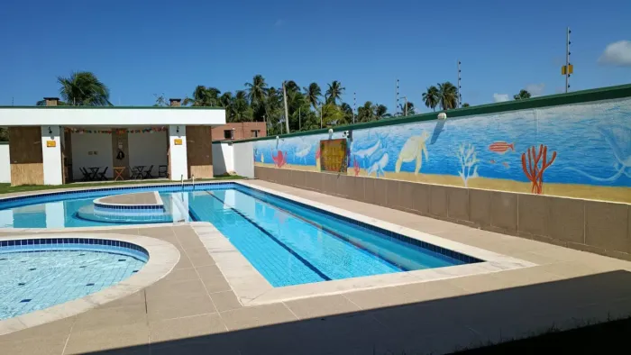 Casa para alugar no Francês, mobiliada, piscina no condomínio 