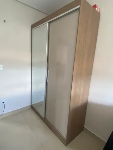 Guarda-roupa