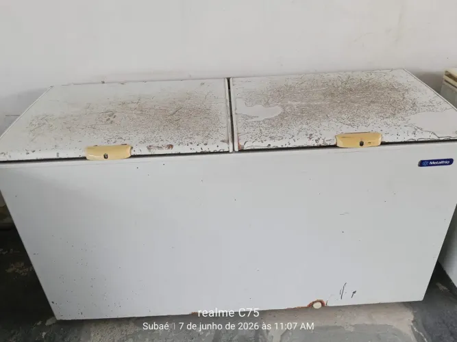 Freezer Horizontal Metalfrio 2 Tampas - Funcionando