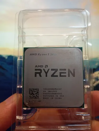 Processador Amd Ryzen 5 2600 s/ cooler BOX - 6 Cores e 12 Threads