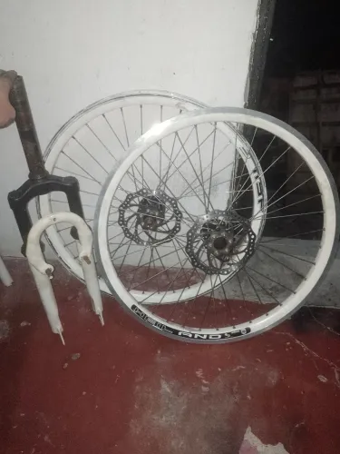 Aros aero 26 e amortecedor 