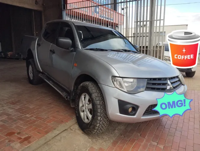 Mitsubishi L200 Triton GLX 3.2 CD TB Int.diesel MEC 2017