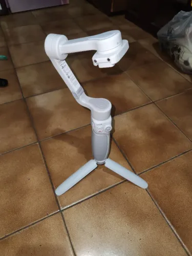 Gimbal Zhiyun Smooth q4
