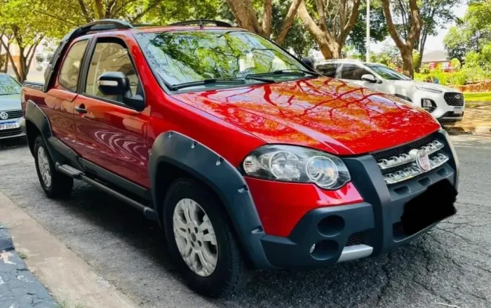 Fiat Strada Adv.1.8 16V Dualogic Flex CD 2012