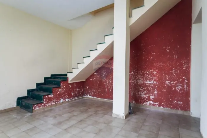 Casa de vila com 2 quartos, 64m², à venda em Madureira - Ao Lado do Shopping - R$ 170.000